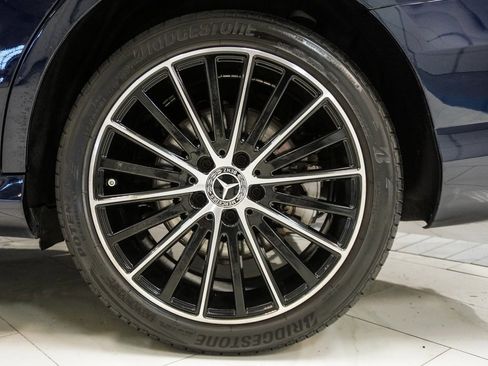 Used 2019 Mercedes-Benz C 300 4MATIC Sedan image 39