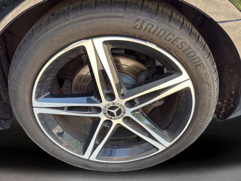 Used 2022 Mercedes-Benz A 220 w/ Premium Package Lite image 31
