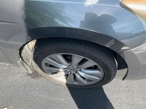 Used 2012 Honda Accord EX-L image 3