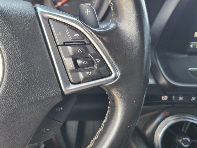 Used 2016 Chevrolet Camaro LT RWD image 26