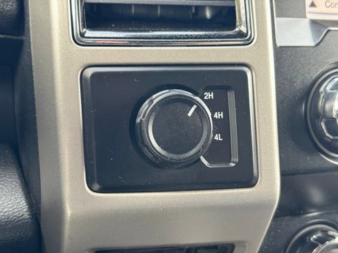 Used 2019 Ford F250 Lariat w/ Lariat Value Package AWD/4WD image 20