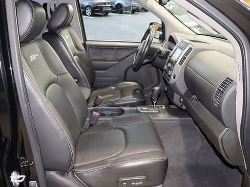 Used 2021 Nissan Frontier PRO-4X w/ Pro-4x Utility Package image 17