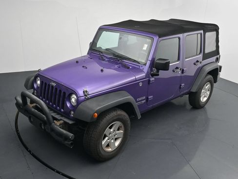 Used 2018 Jeep Wrangler Unlimited Sport S AWD/4WD image 12