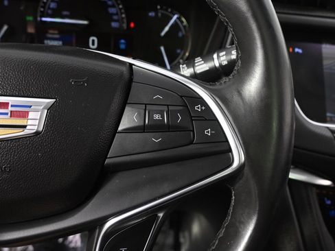 Used 2018 Cadillac XT5 Premium Luxury AWD/4WD image 34