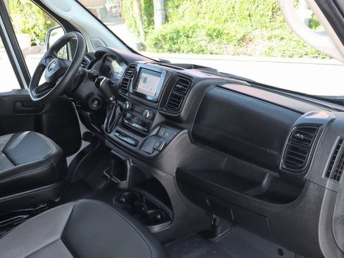 Used 2023 RAM ProMaster 2500 image 46