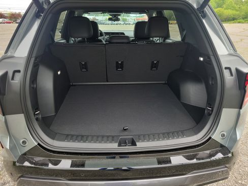 New 2027 GMC Terrain AT4 w/ Convenience Package III AWD/4WD image 16