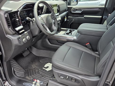 New 2026 Chevrolet Silverado 2500 LTZ AWD/4WD image 5