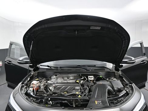 Used 2024 Buick Envista Sport Touring w/ Convenience I Package FWD image 33