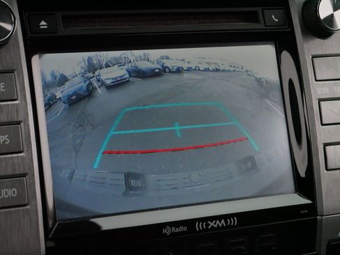 Used 2019 Toyota Tundra SR5 image 28