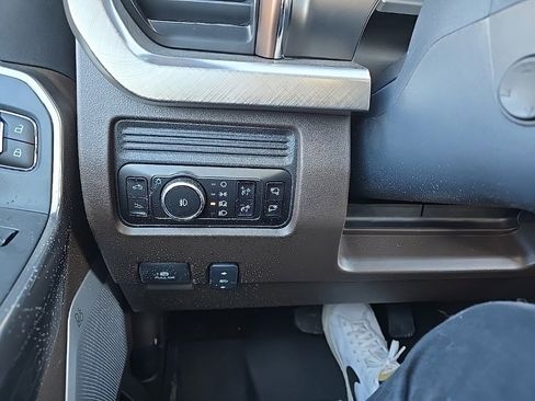 Used 2026 Ford F450 King Ranch w/ FX4 Off-Road Package image 17