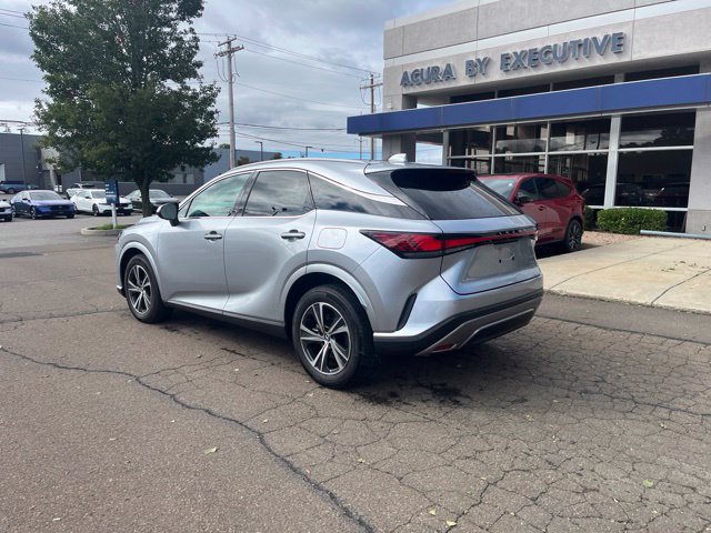 Used 2024 Lexus RX 350 Premium w/ Cold Area Package AWD/4WD image 8