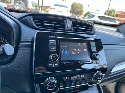 Used 2017 Honda CR-V LX image 16