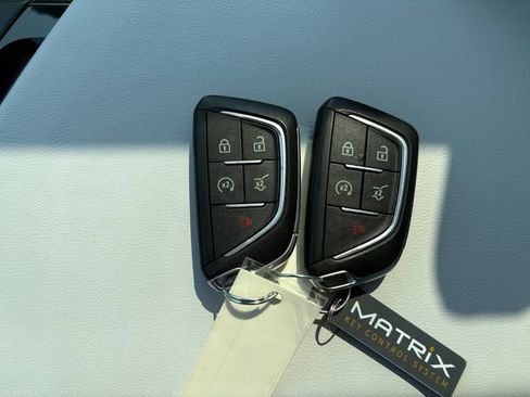 Used 2024 Cadillac Lyriq Luxury AWD/4WD image 21