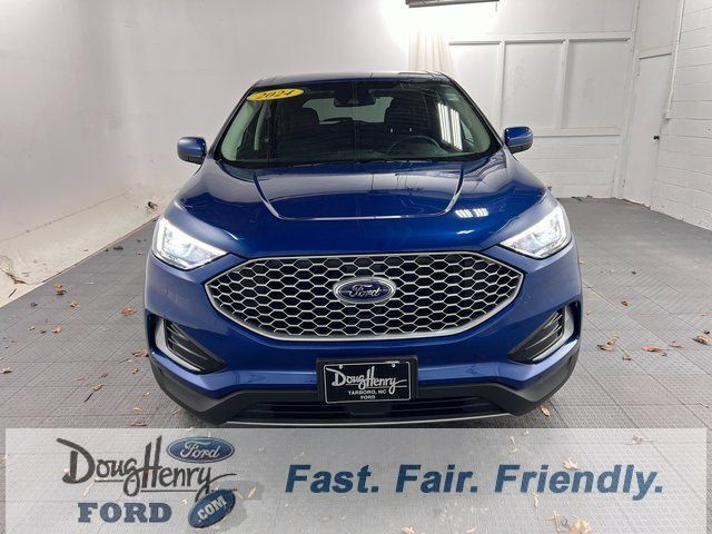 Used 2024 Ford Edge SEL AWD/4WD image 3