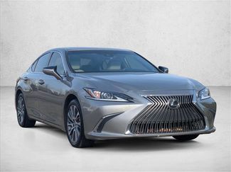 Used 2019 Lexus ES 350 w/ Premium Package FWD video 3