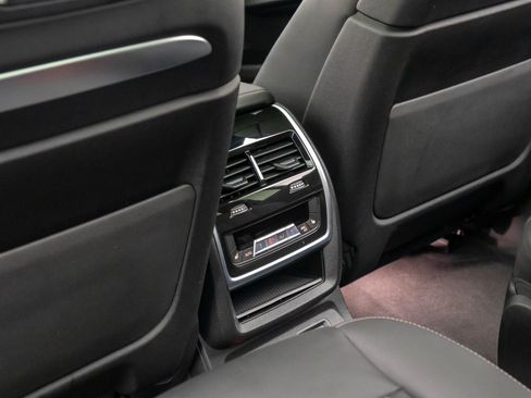 Certified 2024 BMW X7 M60i w/ Climate Comfort Package image 18