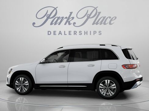 Certified 2026 Mercedes-Benz GLB 250 image 9
