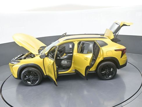 Used 2024 Chevrolet Trax ACTIV FWD image 63