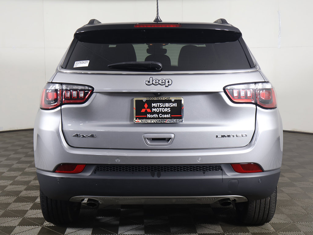 Used 2023 Jeep Compass Limited w/ Sun and Sound Group AWD/4WD image 13