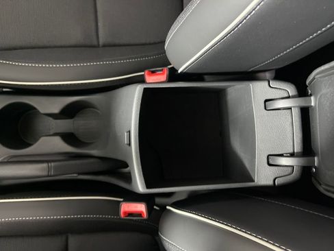 New 2026 Hyundai Venue SEL FWD image 25