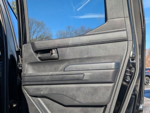 Certified 2024 Toyota Tacoma SR5 image 17