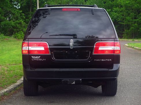 Used 2008 Lincoln Navigator 4WD image 26