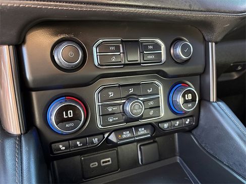 Certified 2024 Chevrolet Tahoe High Country w/ Advanced Technology Package image 22