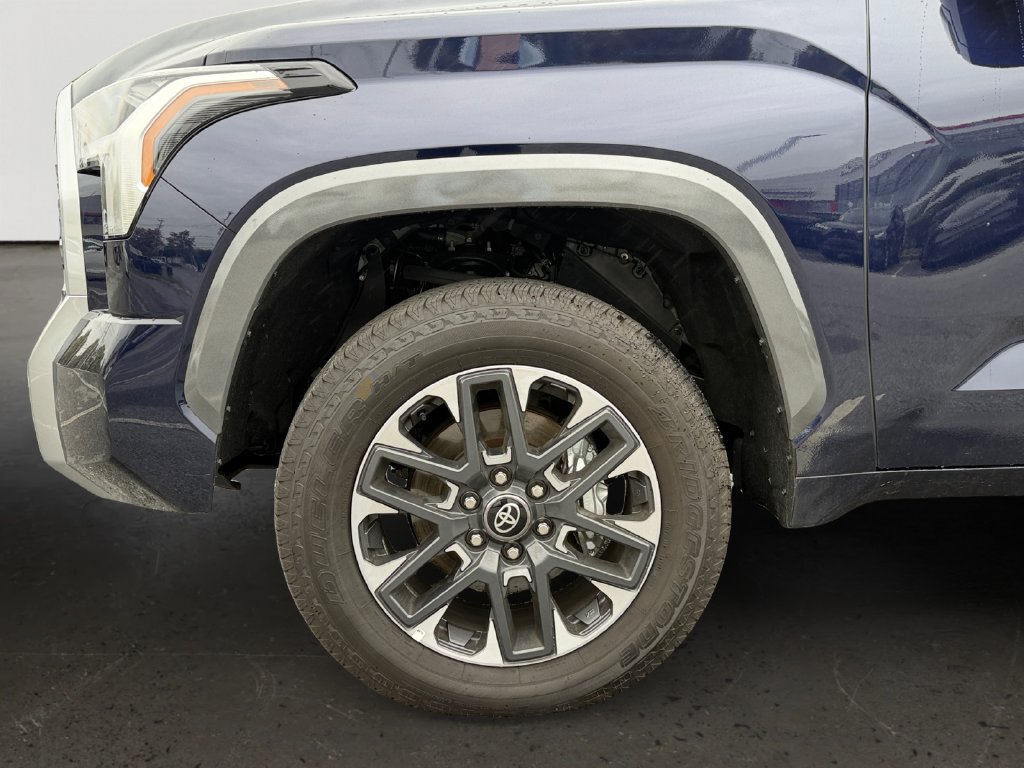 Used 2026 Toyota Tundra Limited AWD/4WD image 27