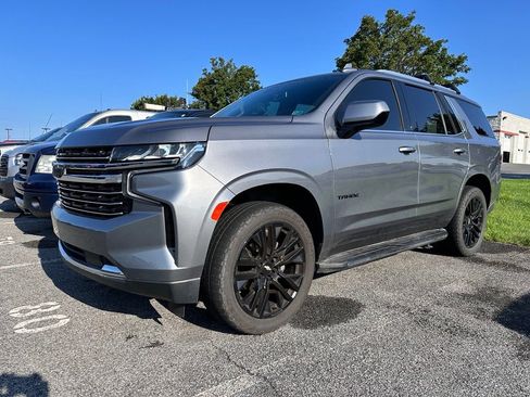 Used 2021 Chevrolet Tahoe LT AWD/4WD image 2