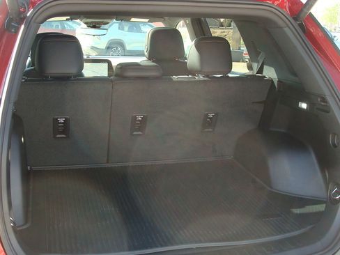 New 2026 Chevrolet Equinox ACTIV w/ Convenience Package III AWD/4WD image 13