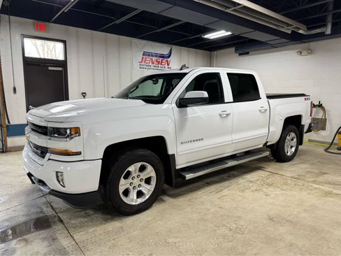 Used 2018 Chevrolet Silverado 1500 LT w/ All Star Edition AWD/4WD image 1