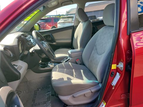 Used 2012 Toyota RAV4 FWD w/ Value Pkg image 10