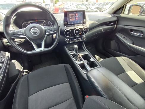 Used 2021 Nissan Sentra SV FWD image 34