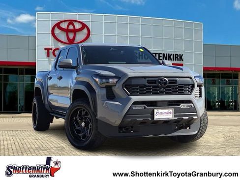 Used 2024 Toyota Tacoma TRD Off-Road AWD/4WD image 1
