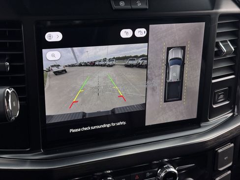 New 2026 Ford F250 Lariat image 18