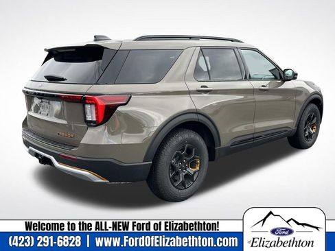 New 2026 Ford Explorer Tremor w/ Tremor Convenience Package image 3