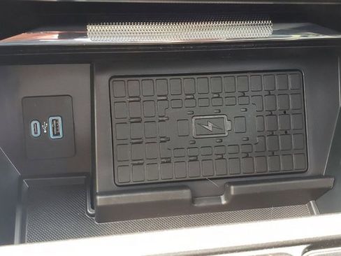 Used 2023 Ford F150 Platinum w/ Equipment Group 701A High image 29