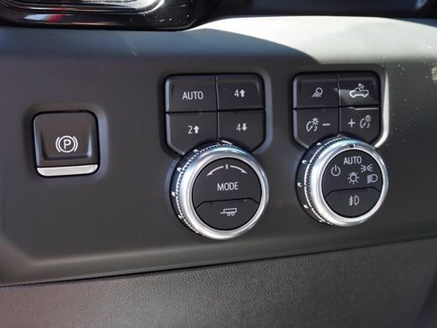 Certified 2024 GMC Sierra 1500 AT4X AWD/4WD image 19