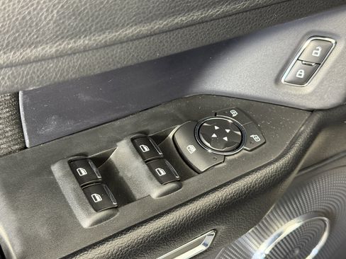 Certified 2020 Ford Expedition XLT image 16