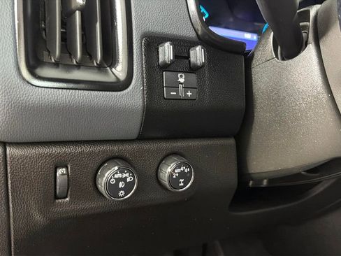 Used 2021 Chevrolet Colorado Z71 AWD/4WD image 20