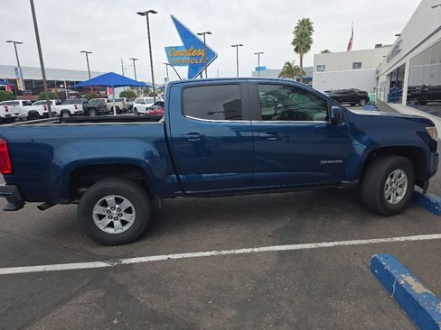 Used 2019 Chevrolet Colorado W/T w/ WT Convenience Package RWD image 2