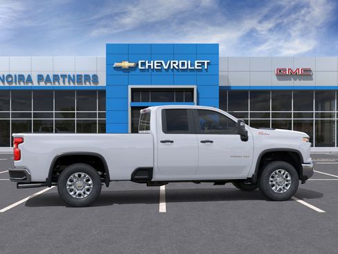New 2026 Chevrolet Silverado 3500 W/T image 5