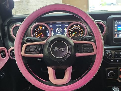 Used 2020 Jeep Wrangler Unlimited Sport AWD/4WD image 21