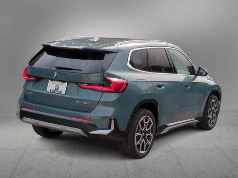 Used 2026 BMW X1 xDrive28i image 8