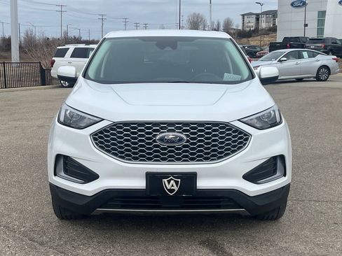 Used 2024 Ford Edge SEL AWD/4WD image 9
