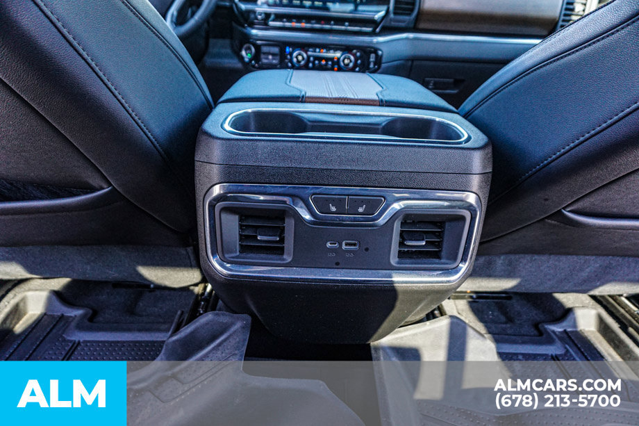 Used 2024 Chevrolet Silverado 1500 High Country w/ High Country Premium Package AWD/4WD image 32