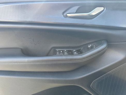 Used 2024 Jeep Grand Cherokee L Laredo image 20