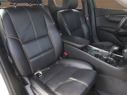 Used 2020 Chevrolet Impala Premier w/ Premier Confidence Package image 29