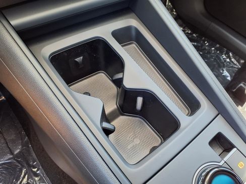 New 2026 Volkswagen Tiguan S image 19