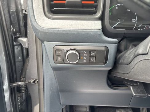 Certified 2023 Ford Maverick XLT image 30